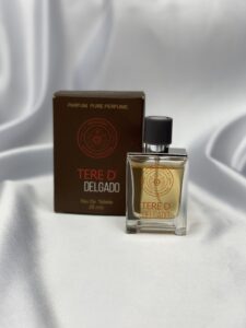 عطر TERE D’ DELGADO؛ قدرت، جذابیت و وقار مردانه